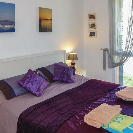 Amazing Apartment In Κολιούρ Εξωτερικό φωτογραφία